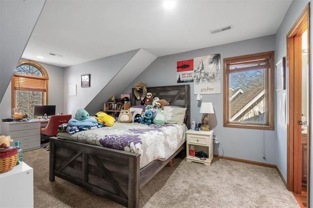 2219 SW Park Avenue, Blue Springs, MO 64015