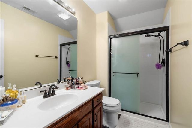 2219 SW Park Avenue, Blue Springs, MO 64015
