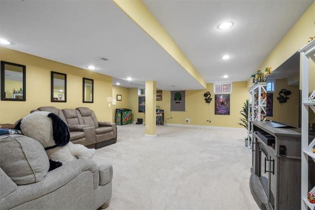 2219 SW Park Avenue, Blue Springs, MO 64015