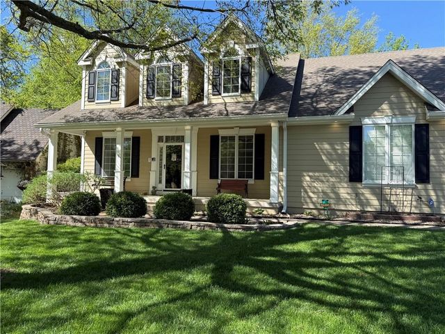 2219 SW Park Avenue, Blue Springs, MO 64015