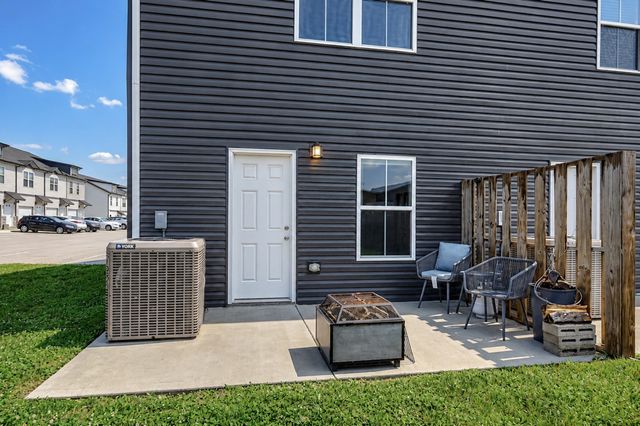 216 Drayton Dr Unit H, Clarksville, TN 37042