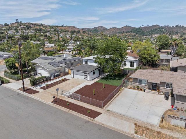1160 Erica St, Escondido, CA 92027