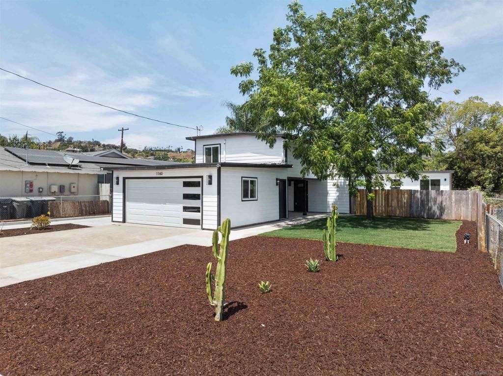 1160 Erica St, Escondido, CA 92027