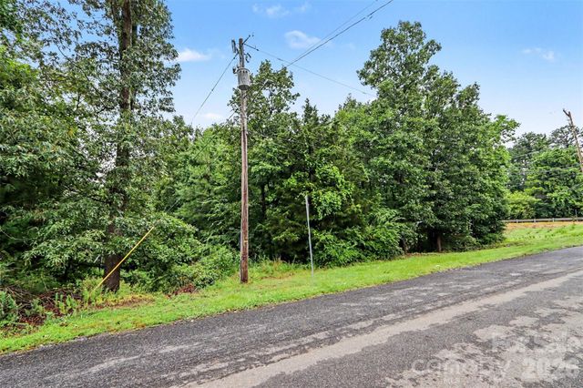 12002 N Tryon Street, Charlotte, NC 28262