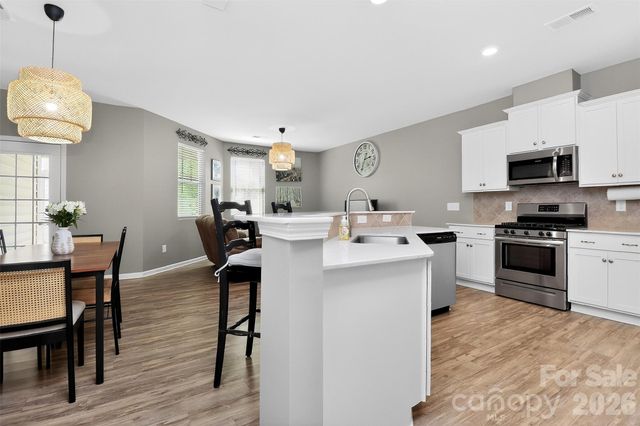 276 Ascot Run Way, Fort Mill, SC 29715