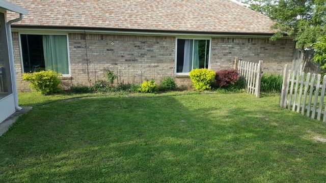 2905 Essex Place, Springdale, AR 72762