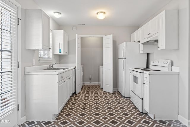 1601 Briarmont Court, Raleigh, NC 27610