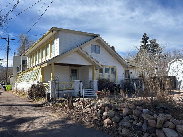 1810 Woodburn Street 1810, Colorado Springs, CO 80905