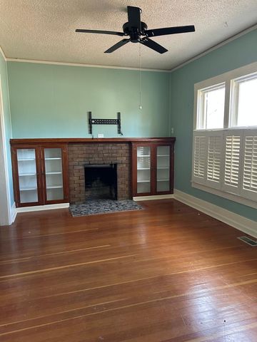 1810 Woodburn Street 1810, Colorado Springs, CO 80905
