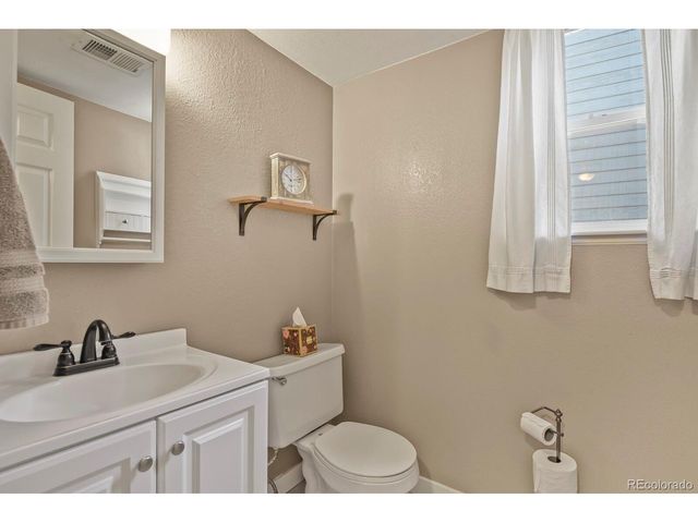 6260 E 121st Dr, Brighton, CO 80602