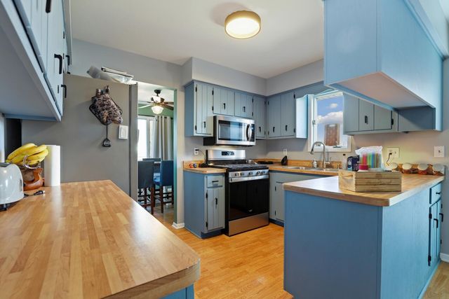 115 Cypress Drive, Schererville, IN 46375