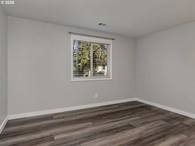 1128 Se 53RD Ct, Hillsboro, OR 97123
