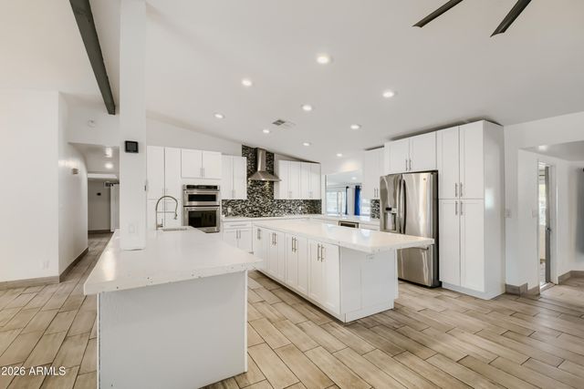 7506 E Mallory Street, Mesa, AZ 85207