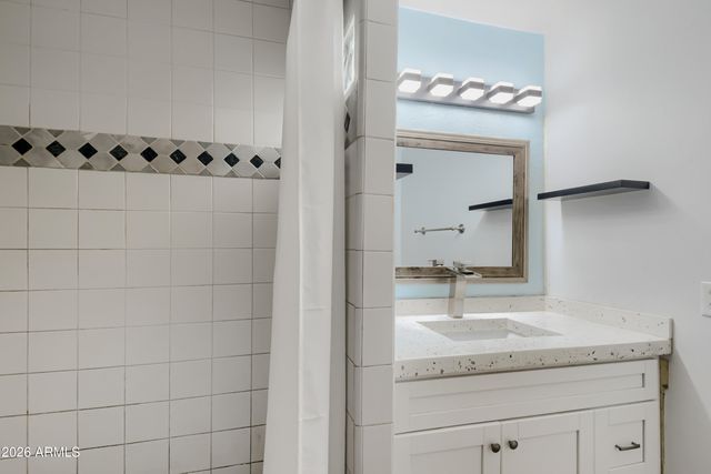 7506 E Mallory Street, Mesa, AZ 85207