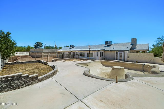 7506 E Mallory Street, Mesa, AZ 85207
