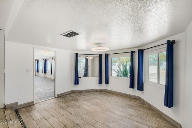 7506 E Mallory Street, Mesa, AZ 85207