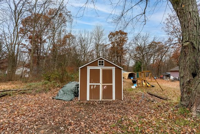1487 S Brooks Road, Muskegon, MI 49442