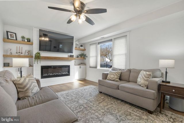 59 MARLBOROUGH AVE, Marlton, NJ 08053