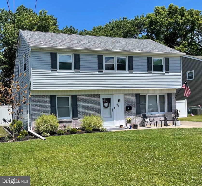 59 MARLBOROUGH AVE, Marlton, NJ 08053
