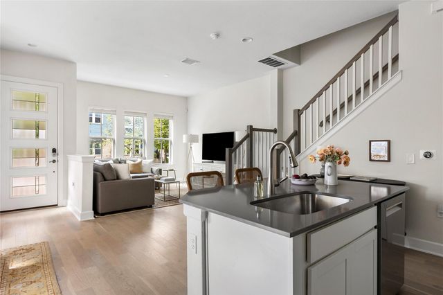 2906 Zach Scott ST, Austin, TX 78723