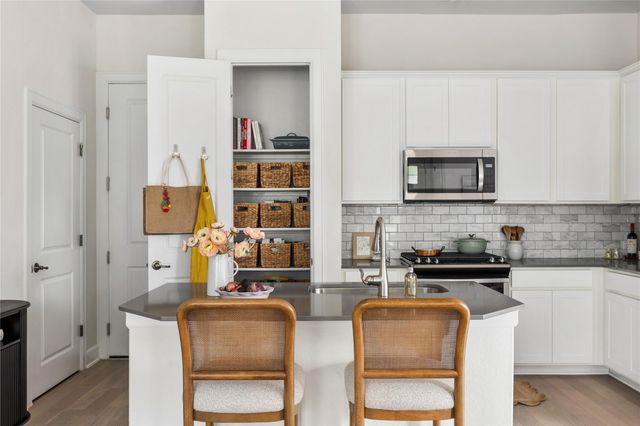 2906 Zach Scott ST, Austin, TX 78723