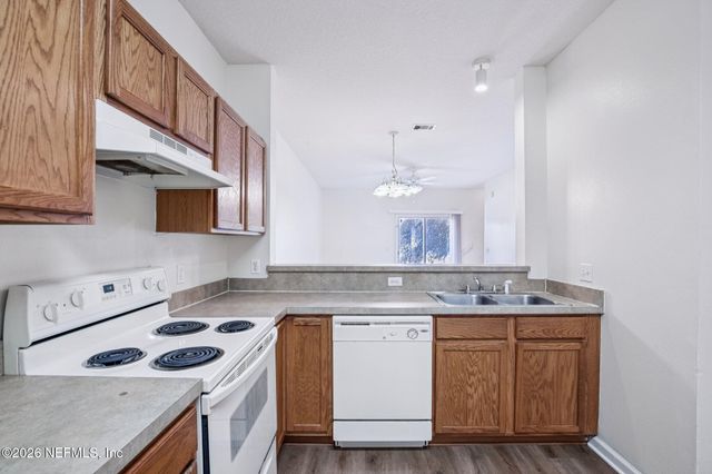 7818 MELVIN Road, Jacksonville, FL 32210