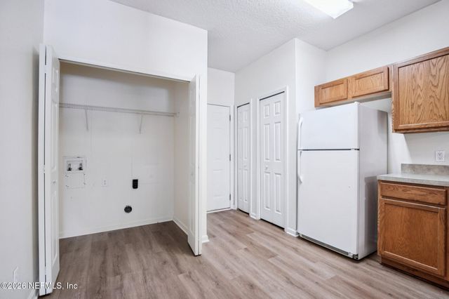 7818 MELVIN Road, Jacksonville, FL 32210