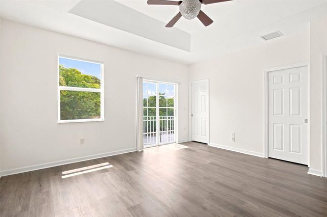 1224 NE 18th Avenue 1, Fort Lauderdale, FL 33304