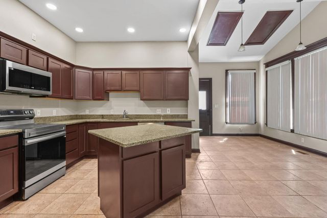 3021 Park Avenue S, Minneapolis, MN 55407