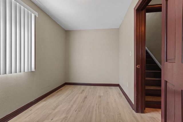3021 Park Avenue S, Minneapolis, MN 55407