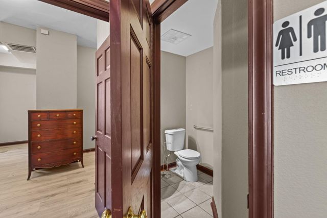 3021 Park Avenue S, Minneapolis, MN 55407