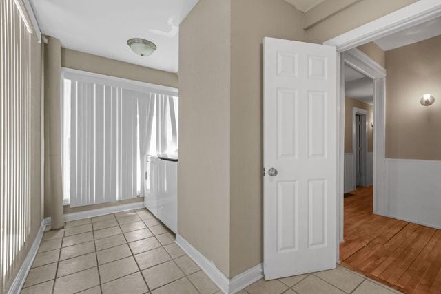 3021 Park Avenue S, Minneapolis, MN 55407