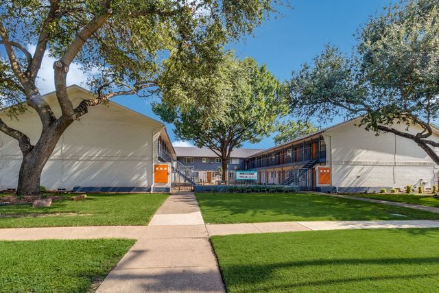 4618 Reiger Avenue 205, Dallas, TX 75246