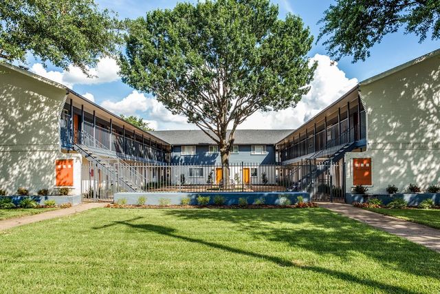 4618 Reiger Avenue 205, Dallas, TX 75246