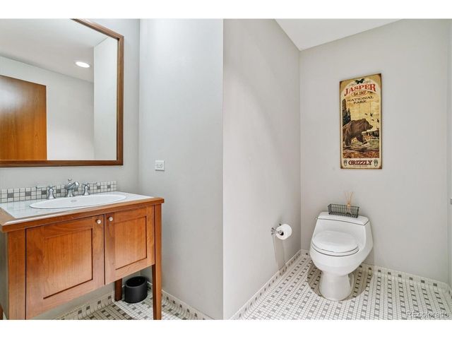 1590 Little Raven St 704, Denver, CO 80202