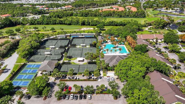 6151 SE Winged Foot Drive, Stuart, FL 34997