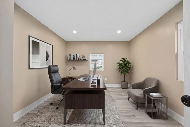 209 N Hunter Street, Thornton, IL 60476