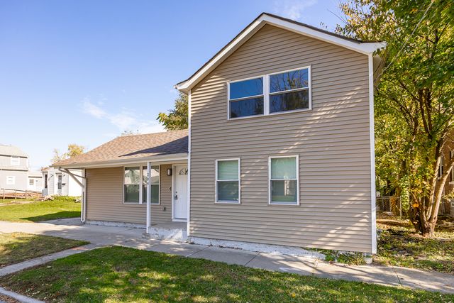 209 N Hunter Street, Thornton, IL 60476