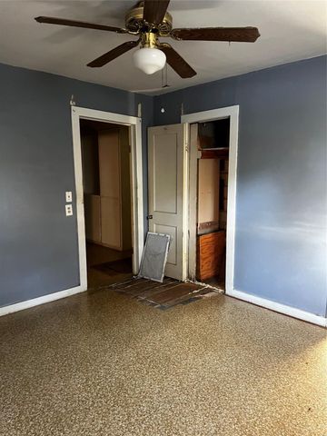 615 N Fourth St, Ganado, TX 77962