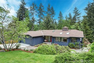 4650 152nd Place SE, Bellevue, WA 98006