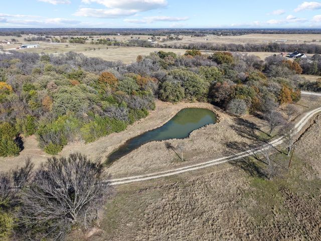 1111 County Road 243, Collinsville, TX 76233