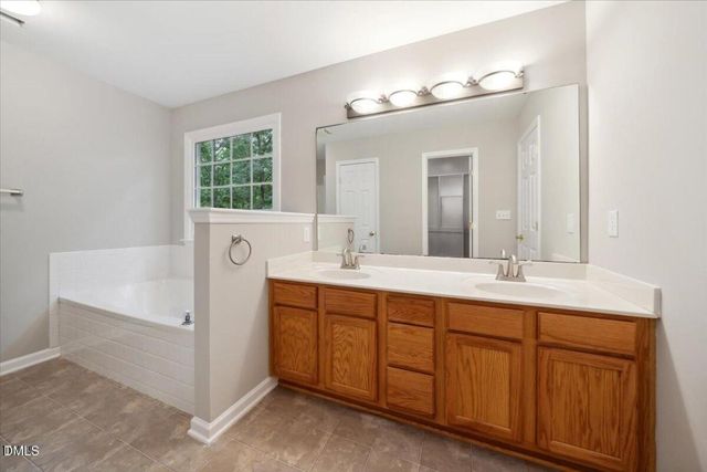 916 Brookhannah Court, Fuquay Varina, NC 27526