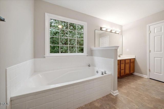 916 Brookhannah Court, Fuquay Varina, NC 27526