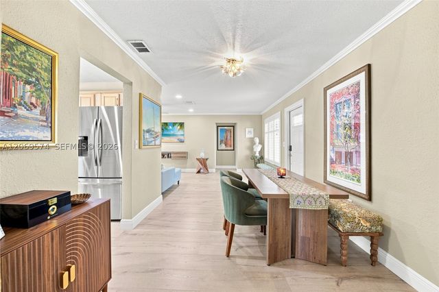 2250 NW 81st Ave, Sunrise, FL 33322
