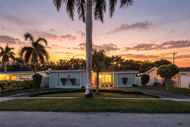 2250 NW 81st Ave, Sunrise, FL 33322