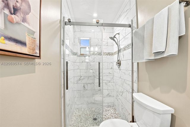 2250 NW 81st Ave, Sunrise, FL 33322