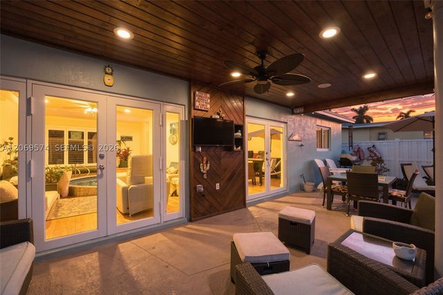 2250 NW 81st Ave, Sunrise, FL 33322