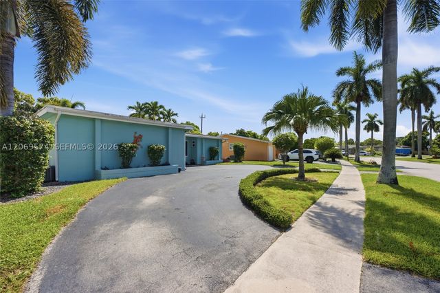 2250 NW 81st Ave, Sunrise, FL 33322