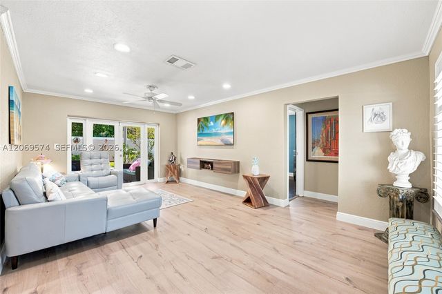 2250 NW 81st Ave, Sunrise, FL 33322