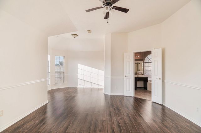 1230 Riverchase Drive, Richmond, TX 77469